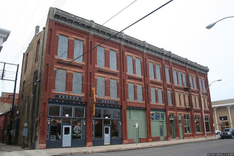 Small-Town Hospitality Makes Every Visit Memorable