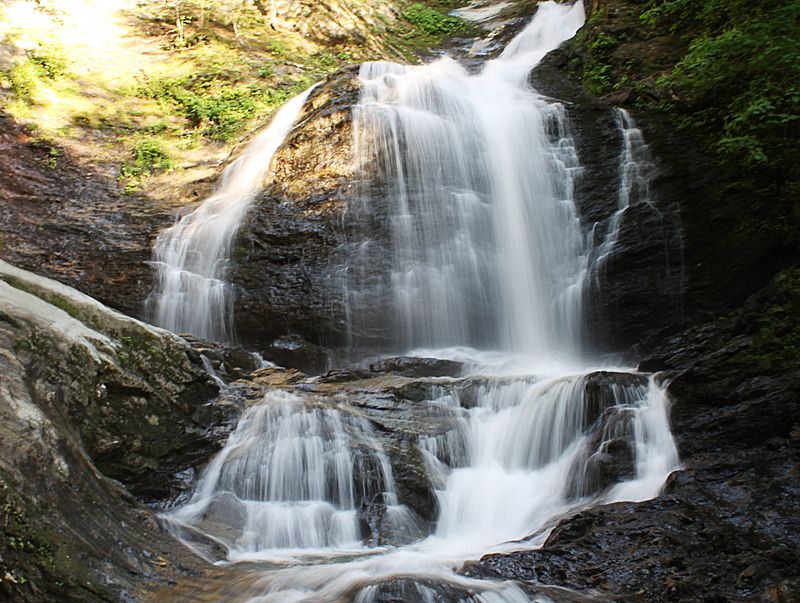 Frozen Waterfalls And Roadside Pullovers Near Moss Glen Falls