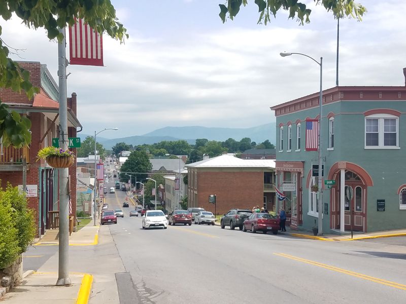 Main Street Shopping District