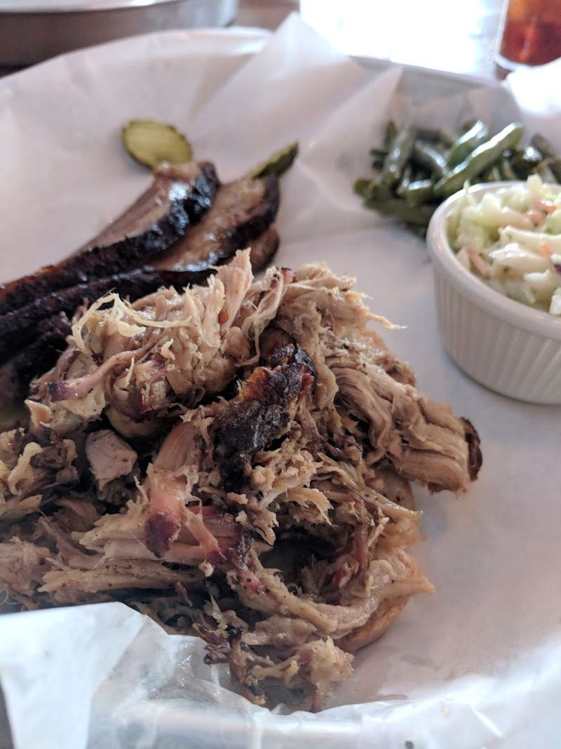 Smoked Brisket With Real Bark and Real Smoke