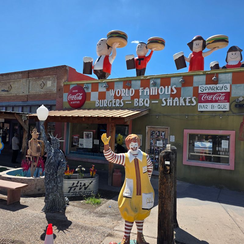 Sparky’s Burgers And BBQ