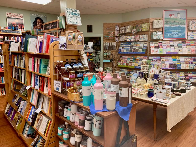 Gift Tables And Stationery Finds That Make Great Souvenirs