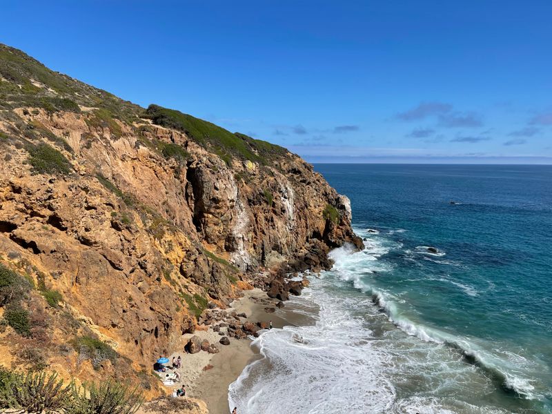 Point Dume, Clifftop Views That Feel Cinematic