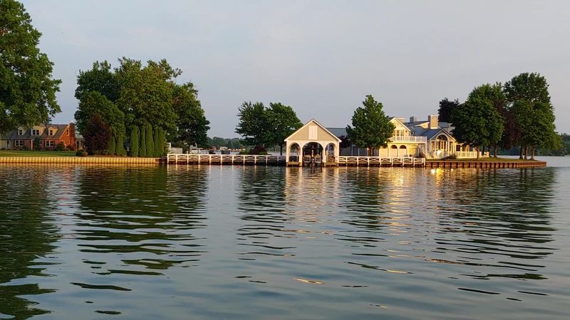 Buckeye Lake Village Waterfront