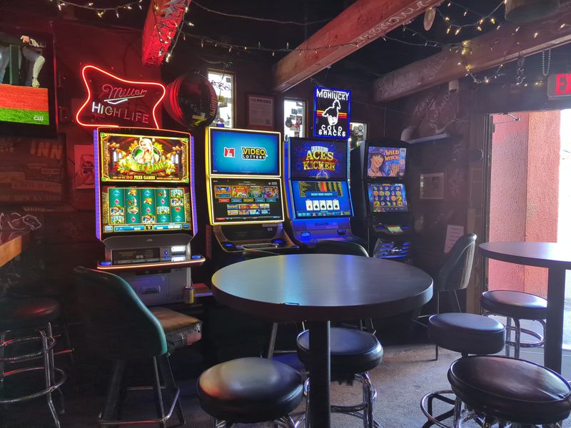 Extended Hours for Late Night Cravings