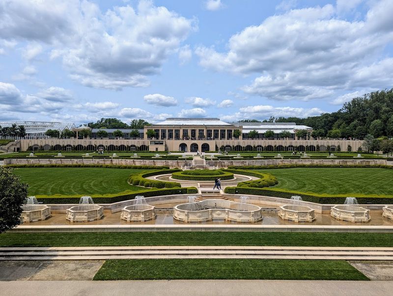 Formal Garden Views That Look Built For Slow Strolling