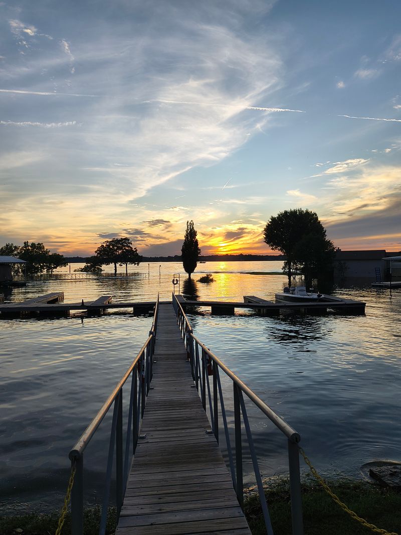 Deck Seating Transforms Dining into an Outdoor Experience