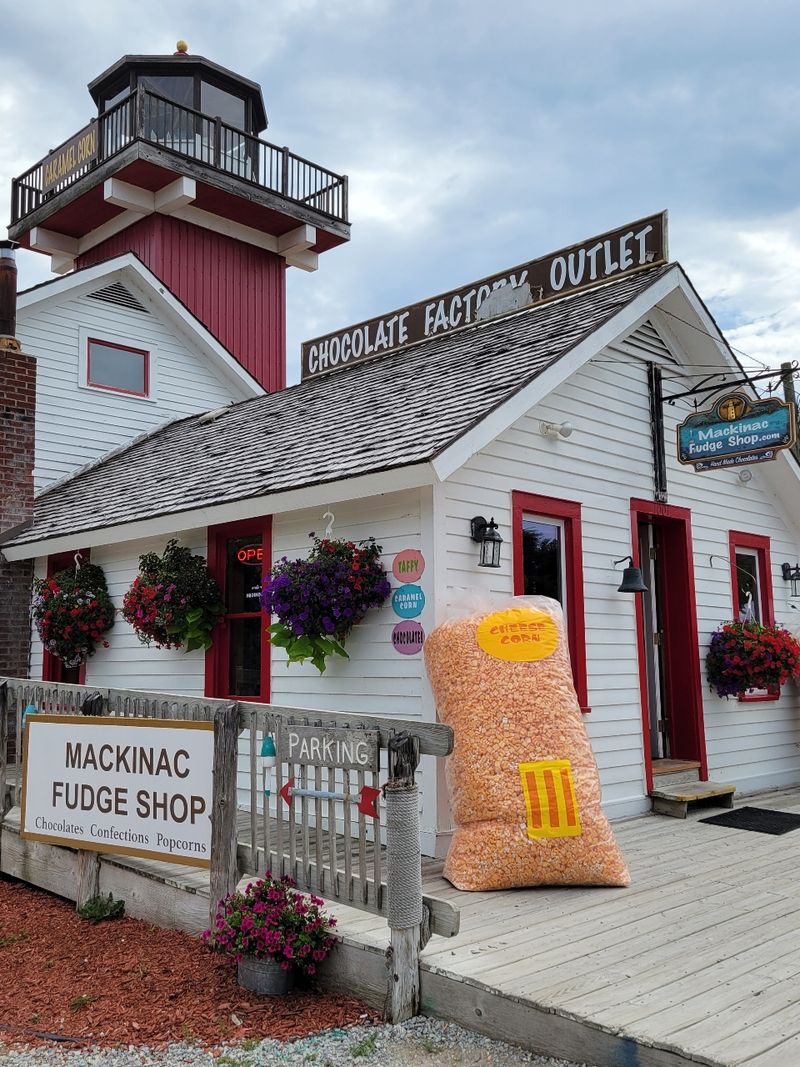 Fudge Shops On Mackinac