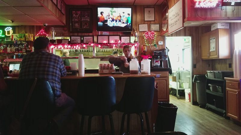 Retro Atmosphere That Hasn't Been Manufactured