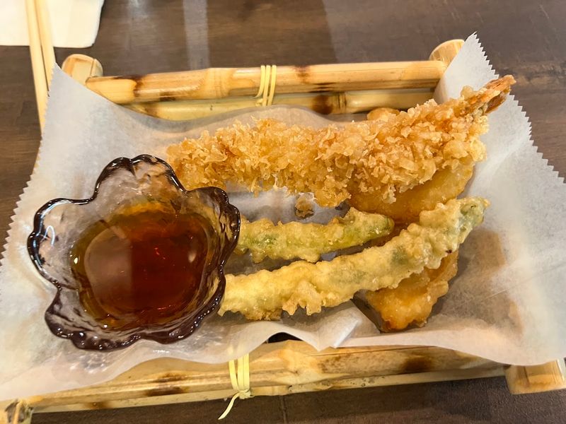 Tempura That's Light, Crispy, And Never Greasy