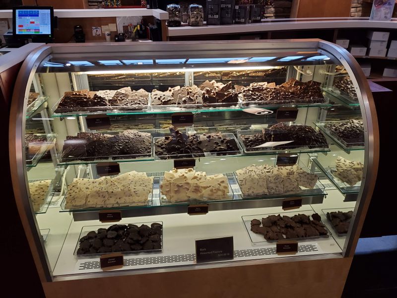 Dark Chocolate Melts Earn Devoted Following