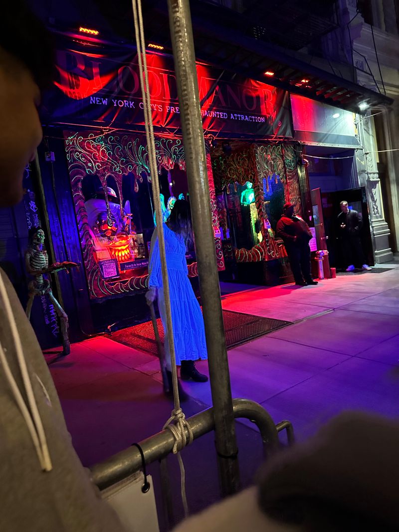 Blood Manor