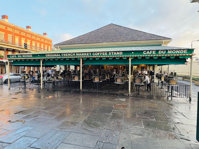 Cafe Du Monde