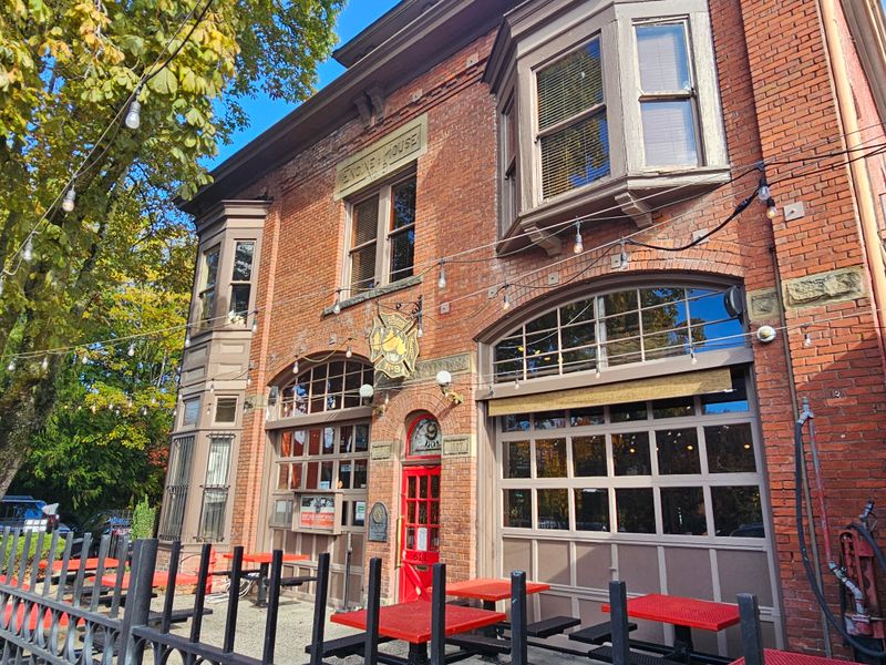 E9 Firehouse & Gastropub, Tacoma