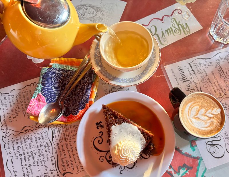 Cash-Only Old-School Operation