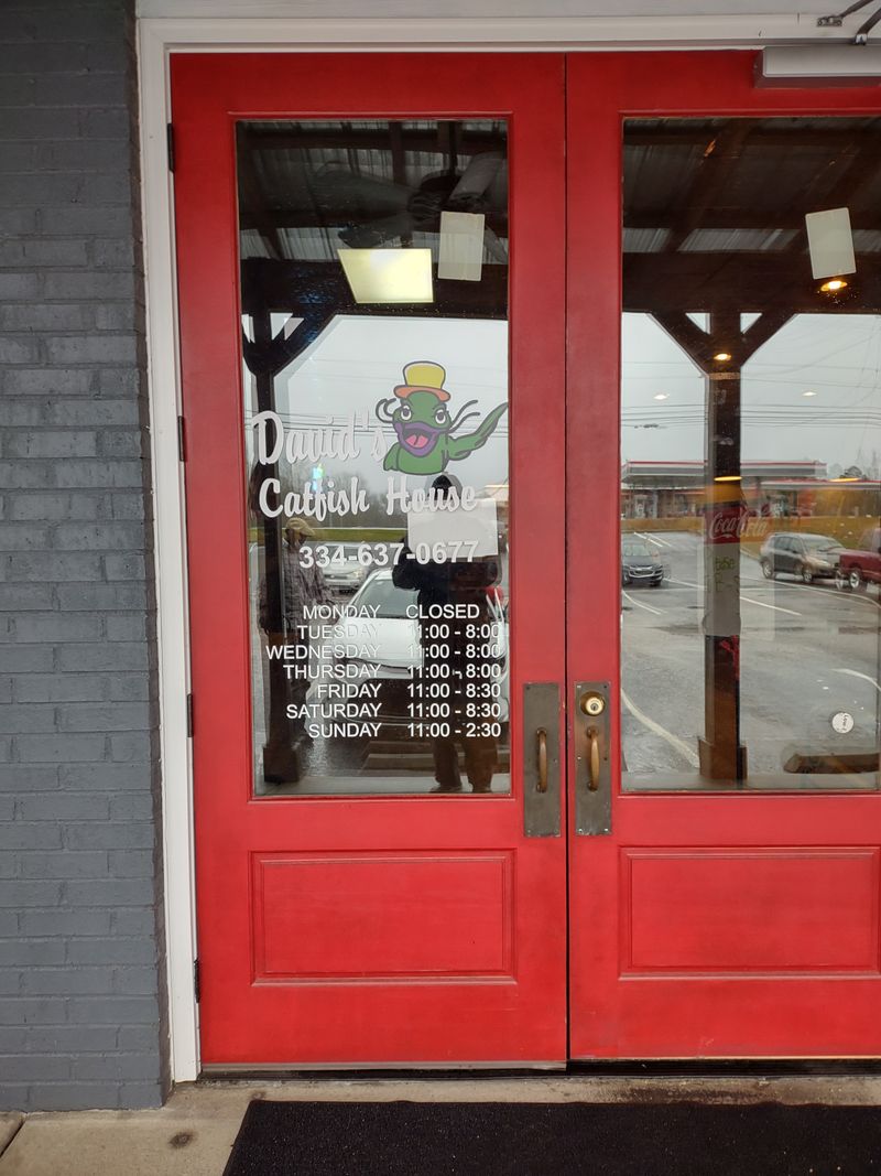 First Time Visitors Feel Like Regulars Right Away