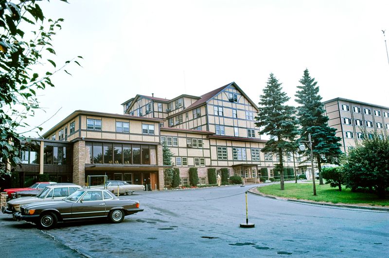 Grossinger’s Catskill Resort
