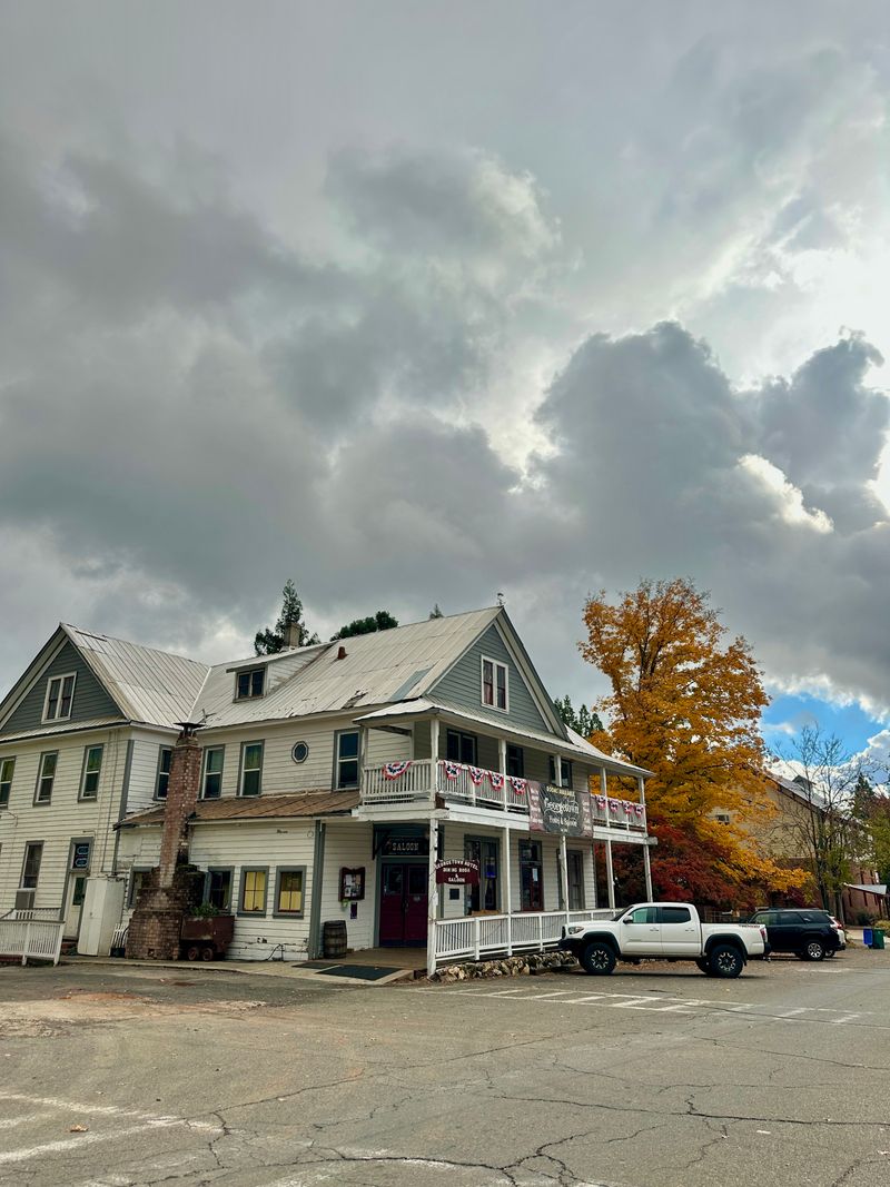 Georgetown Hotel And Saloon
