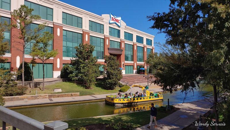 The Water Taxi Ride Is Absolutely Worth It