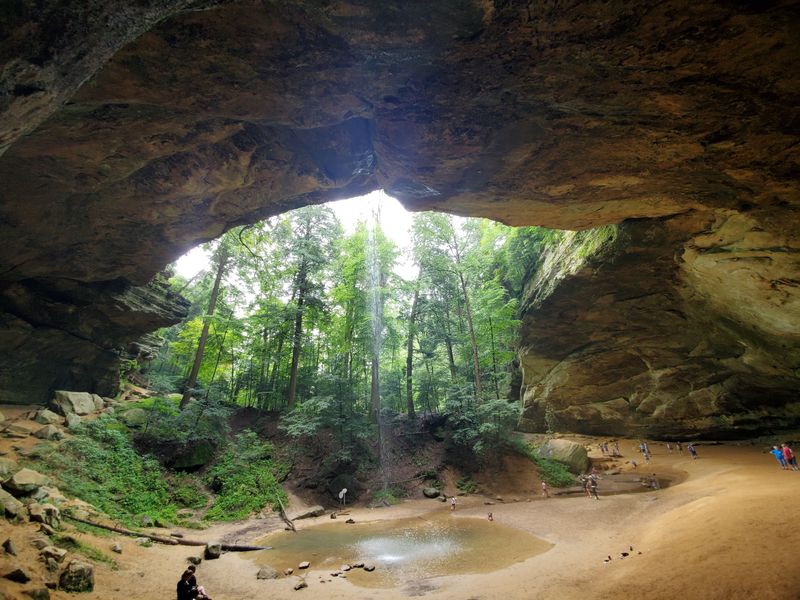 Ash Cave