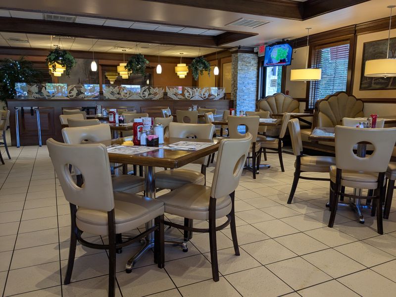 French Onion Soup That Defies Diner Logic