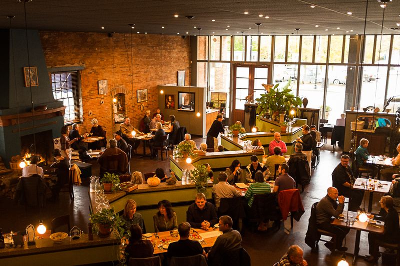 Upscale Atmosphere Without the Stuffiness