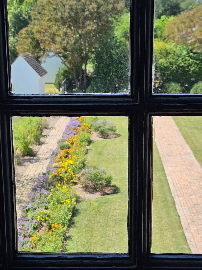 Interactive Living History Experiences