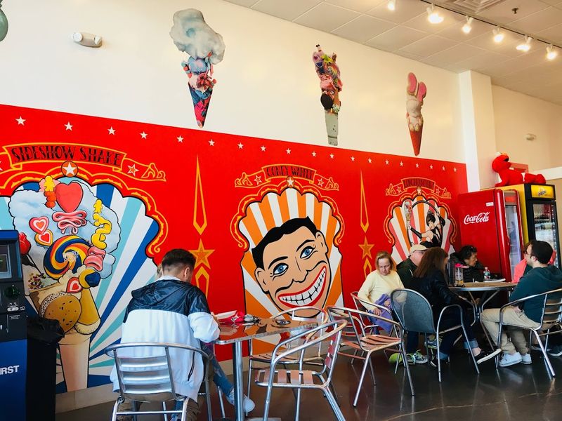 A Kosher Ice Cream Spot That Doesn't Compromise