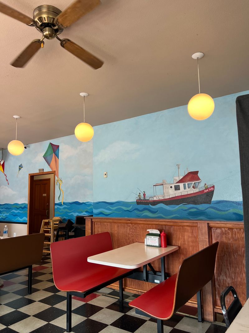 A Spot For Celebration And Everyday Meals