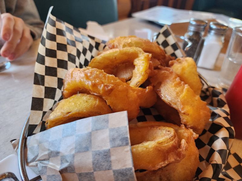 Fresh Local Seafood Straight from Oregon Waters