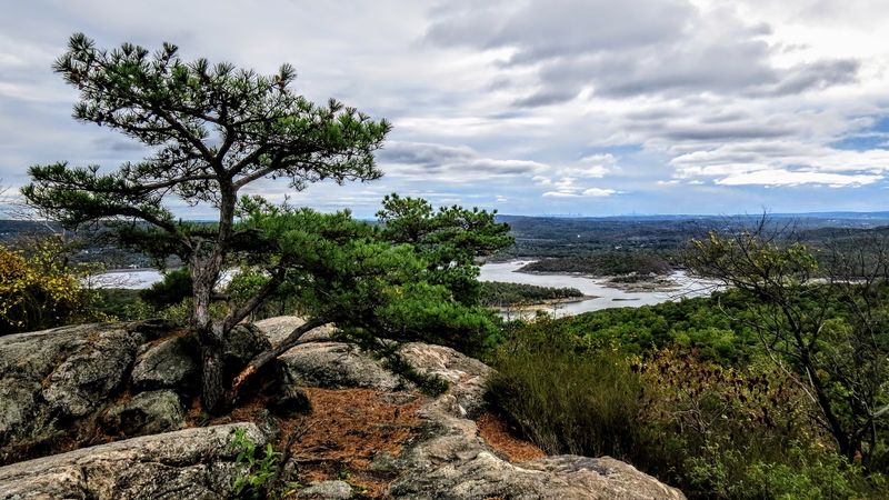 Seasonal Hiking: When to Visit and What to Expect