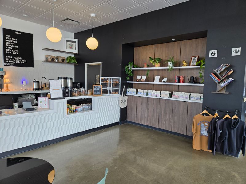 Quills Coffee - 941 N Meridian St