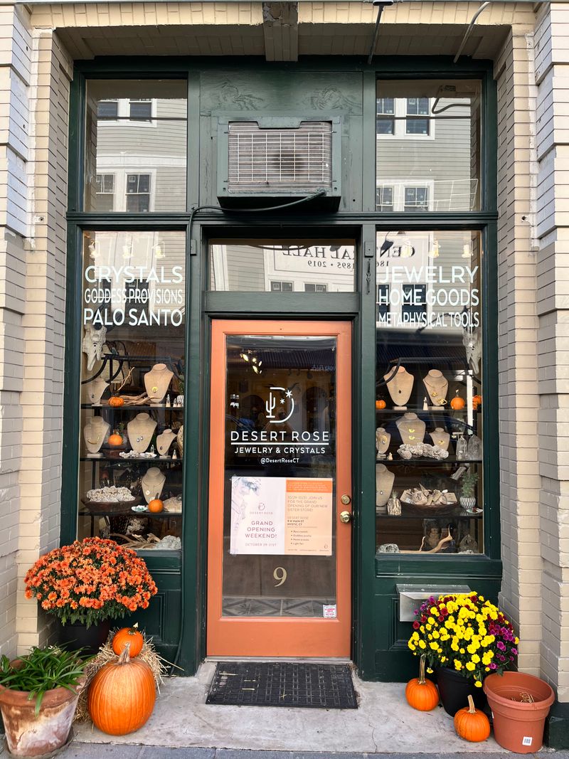 Golden Hour And Dessert Stops That Finish The Trip Right 