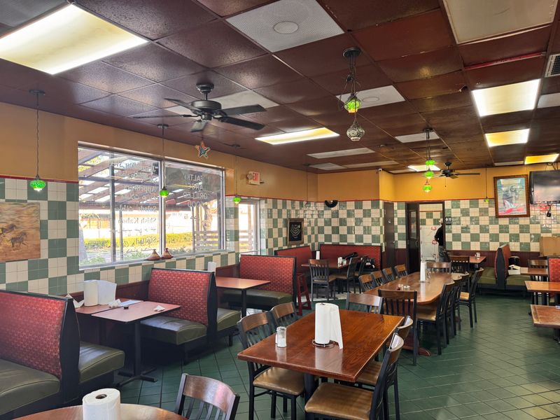 Al Aseel Grill & Cafe, Texas