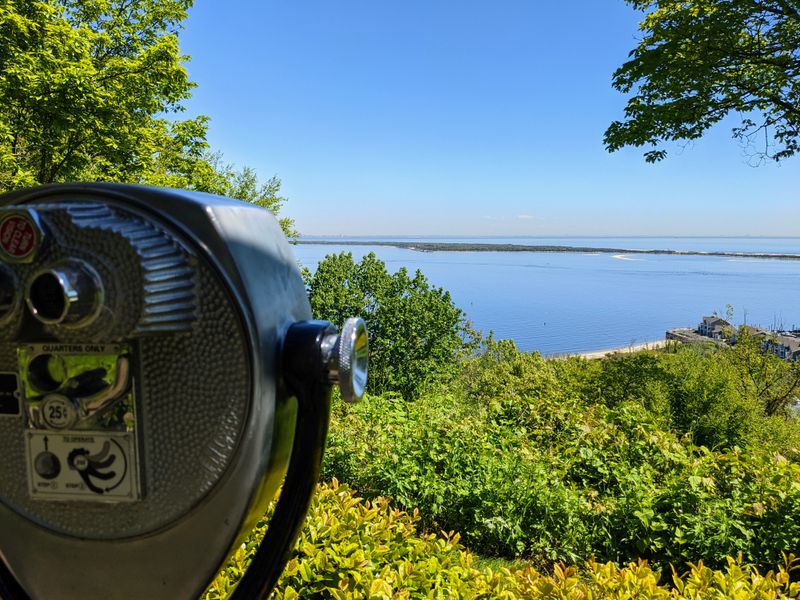 Coin-Operated Viewfinders for Close-Up Exploration