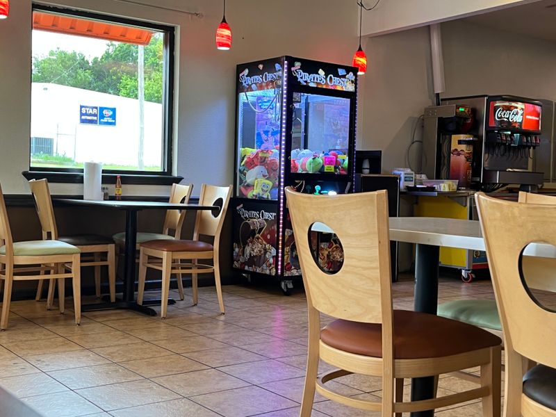 Chick O Fish, Ardmore