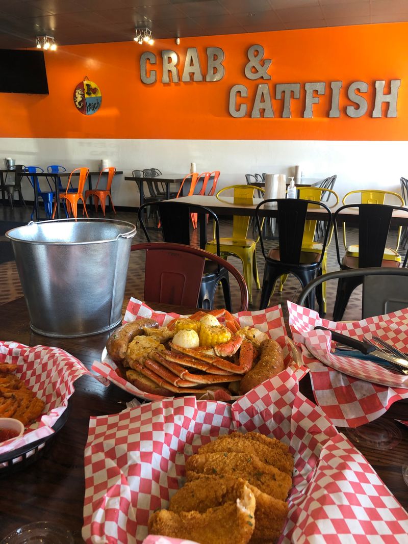 The Crab & Catfish