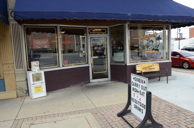 Breakfast And Lunch Hours That Work For Early Risers