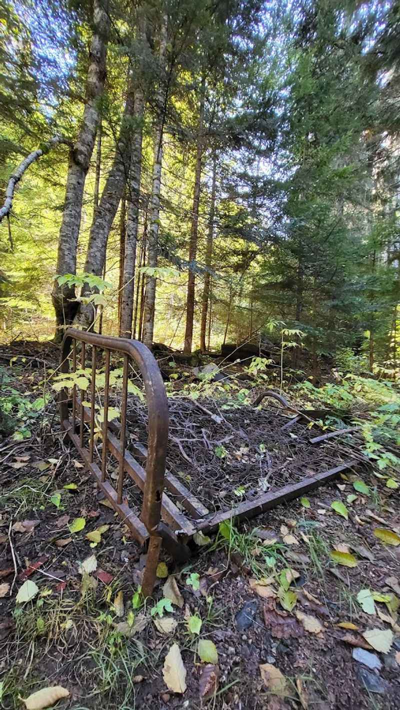 Old Mining Ruins Make The “Do Not Touch” Rule Feel Obvious