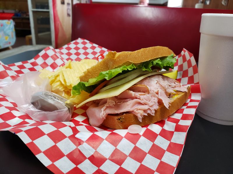 Made-to-Order Sandwiches Provide Lunch Options
