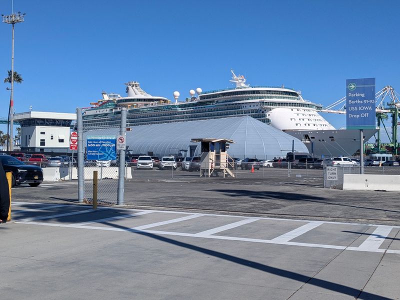 Coastal Traffic Patterns Shift On Arrival Days