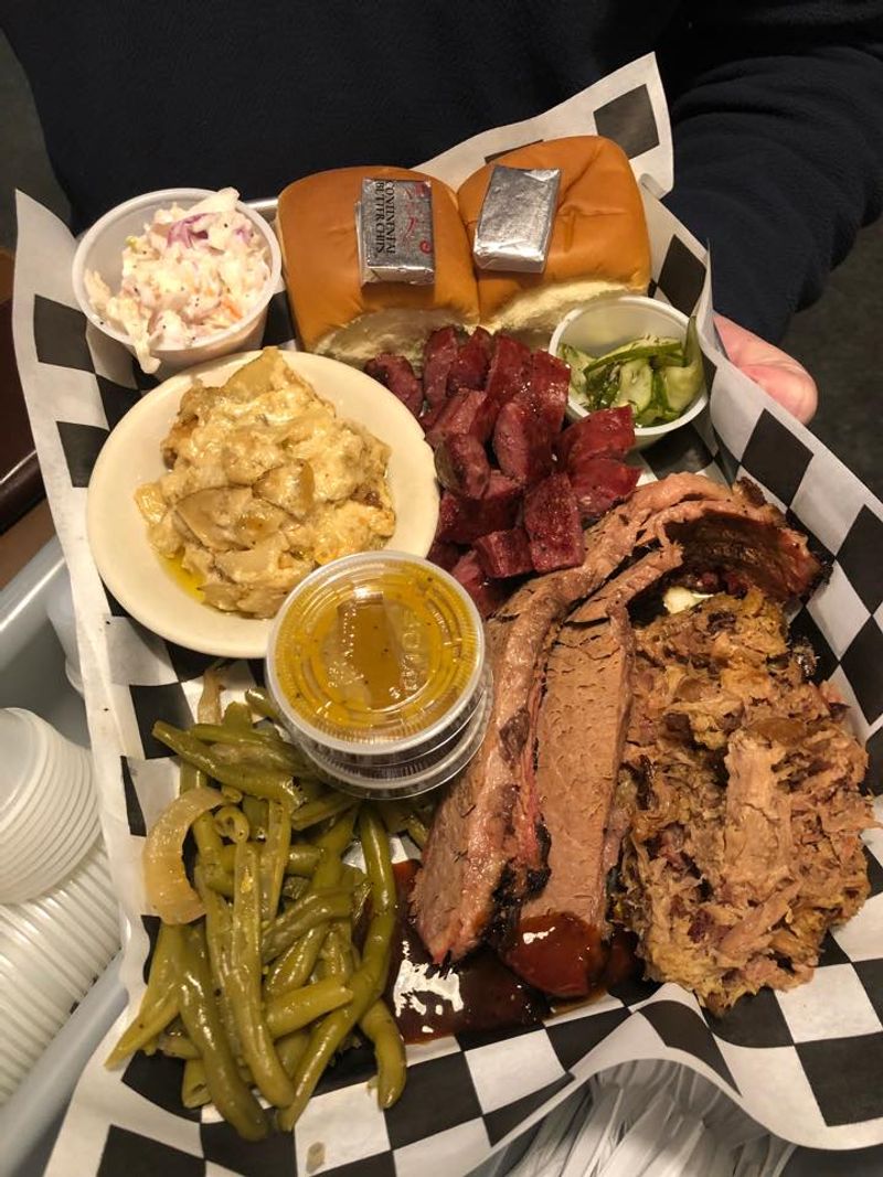 Insider Tips For Timing, Seating, And Ordering Like A Local