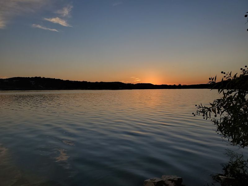 Perfect Photography Locations at Golden Hour