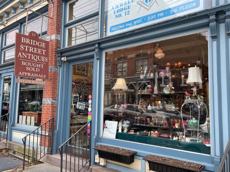 Lambertville: Bridge Street