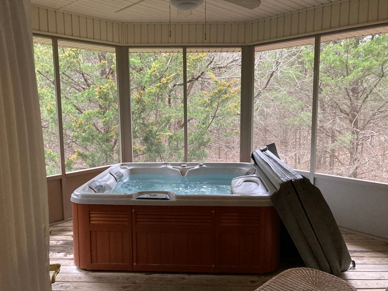 Hot Tubs Where Soaking Under Stars Beats Any Spa Treatment