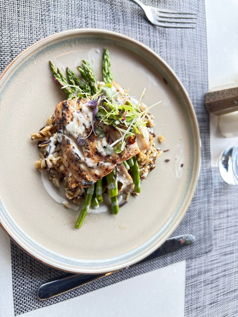 Menu That Respects the Seafood