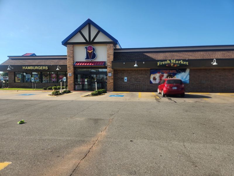 Location Convenience for Highway Travelers