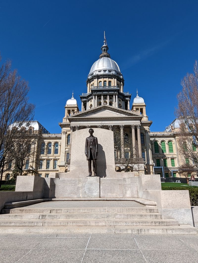 Illinois State Capitol