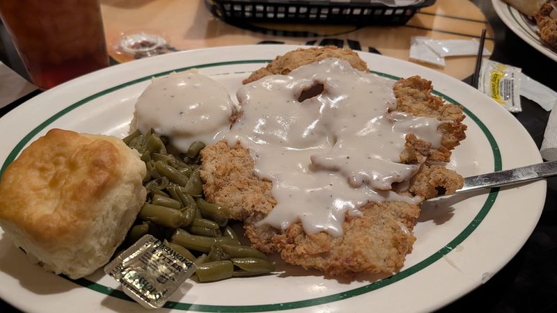 Why This Chicken-Fried Steak Is Worth The Drive