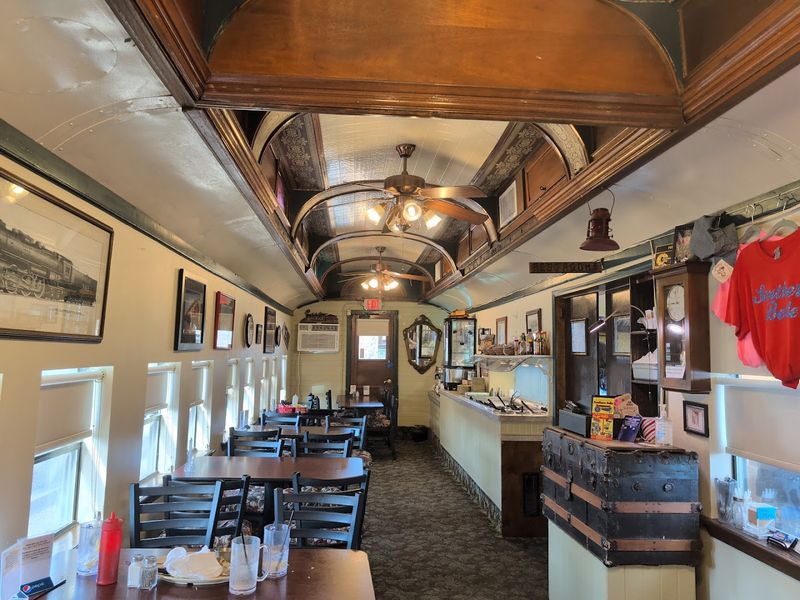 Why This Railcar Restaurant Is Worth the Drive Through Oklahoma